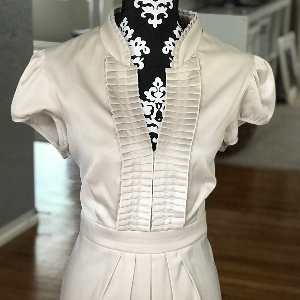 Champagne Midi with Gorgeous Detail